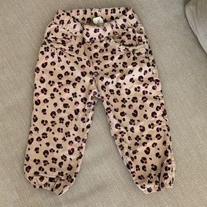 H&M Leopard Animal Print Lined Pants. Size 12-18 months